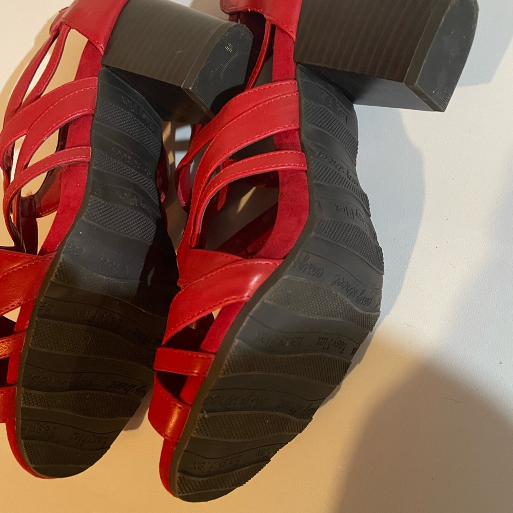 Easy Street Red Chunky Sandals 9WW NWD - Picture 6 of 6